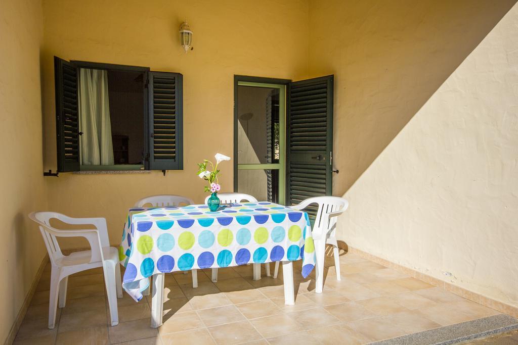 I Giardini Di Cala D'Ambra Apartment San Teodoro  Room photo